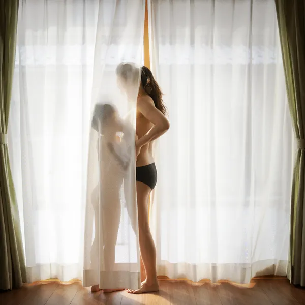 Takako Kido, Standing Breastfeeding, 2021