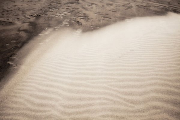 Yukari Chikura, Untitled, from Fluorite Fantasia, 2015