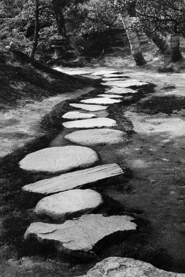 Various International Artists, Edouard Boubat - Kyoto, 1974