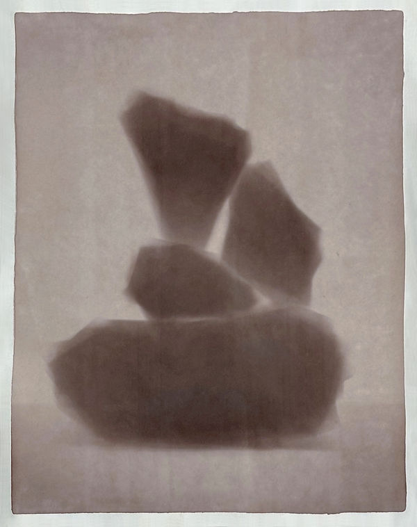 Vera van Almen, The Elusive Middle, 2024