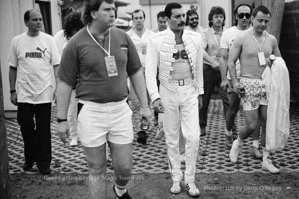 QUEEN, Going Onstage in Mannheim, 1986