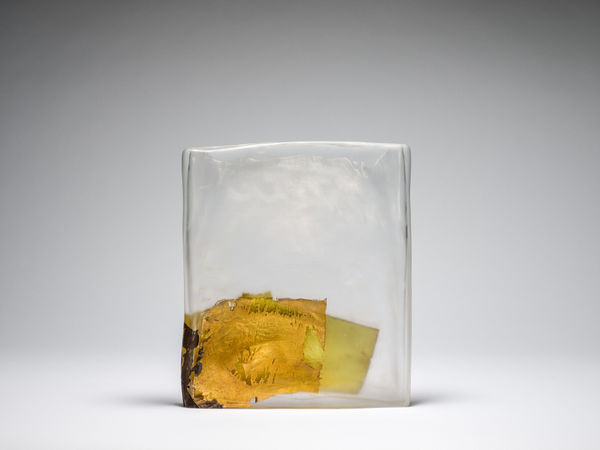 Laura de Santillana Space II, 2002 Hand-blown, shaped and compressed glass, metal leaf