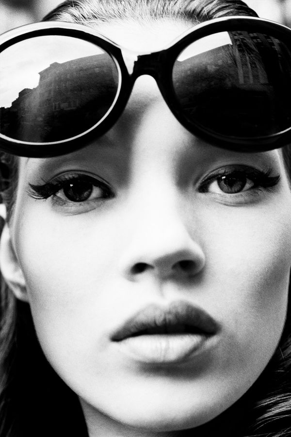 Stephanie Pfriender Stylander, Kate Moss, Seek, New York, for Harper´s Bazaar Uomo, 1992