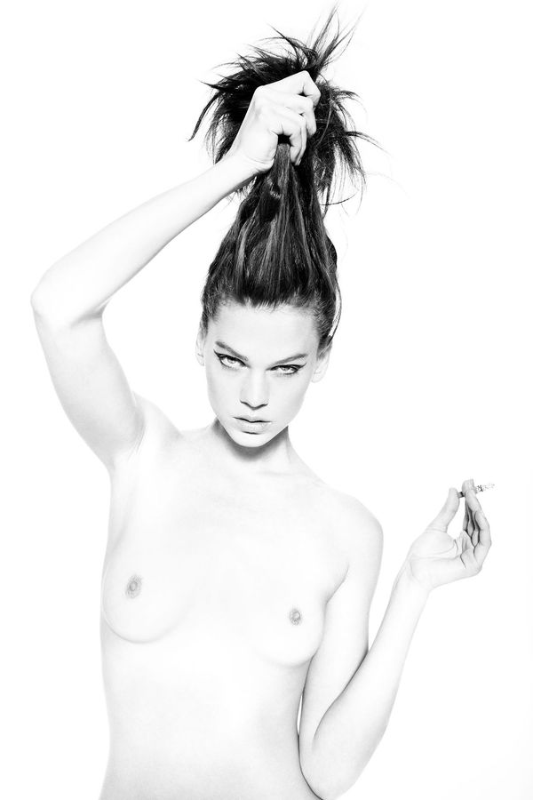 Stephanie Pfriender Stylander, Playpen, (Alexandra), 2019