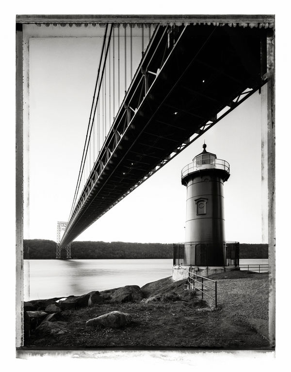 Christopher Thomas, Little Red Lighthouse, George Washington Bridge, New York, 2008