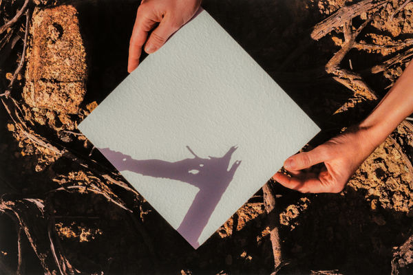 Mohammed Kazem, Collecting Light, 2016