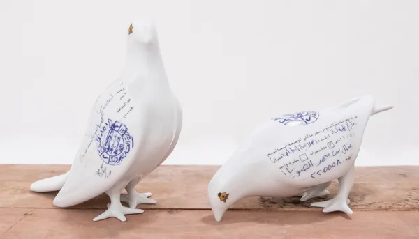 Manal AlDowayan, Flock 2: Suspended Together, 2011