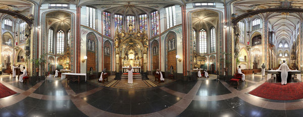 Hasan and Husain Essop, Oudste Kerk. Amsterdam. Netherlands, 2011