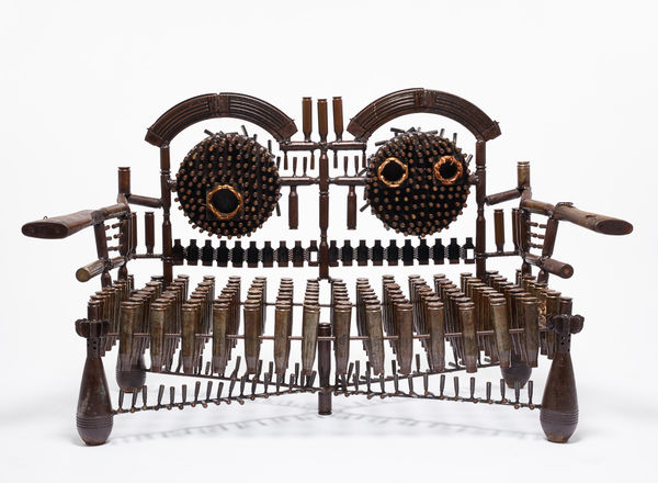 Goncalo Mabunda, Untitled (throne), 2017