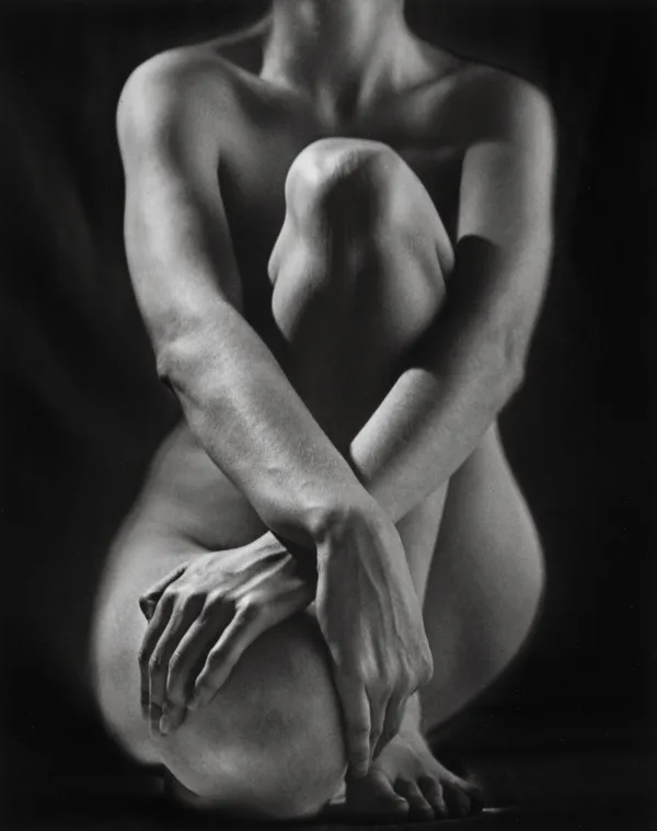 Ruth Bernhard, Classic Torso with Hands, 1952