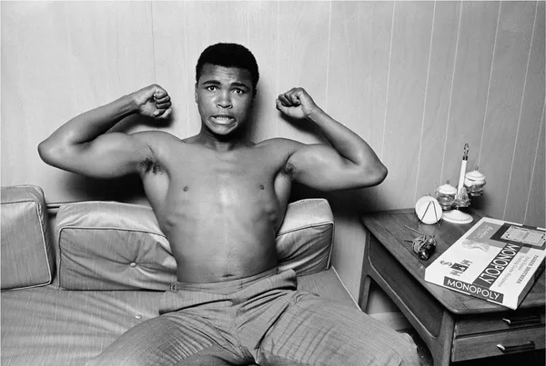 Steve Schapiro, Ali Muscles, 1963