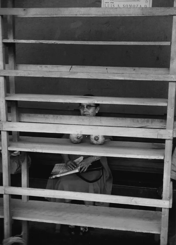 Elliott Erwitt, Managua, Nicaragua, 1957