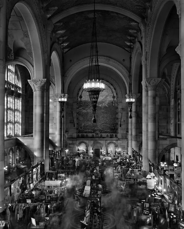 Matthew Pillsbury, The Brooklyn Flea, Williamsburg Savings Bank, 2011
