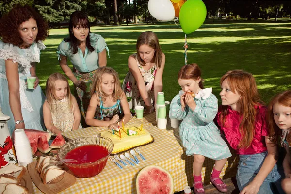 Holly Andres, Anna's Birthday Party I, 2009