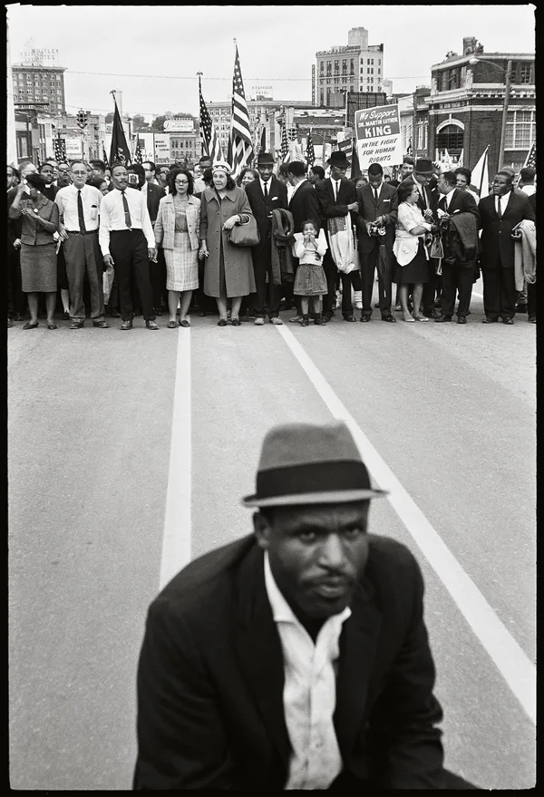 Steve Schapiro, Entrance of March to Montgomery (Man with Hat), 1965