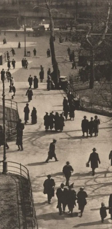 Paul Strand, City Hall Park, New York, 1915