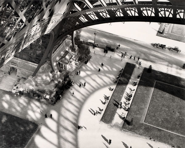 André Kertész, Eiffel Tower, Paris, 1929