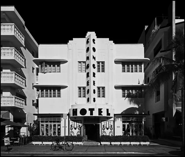 Simon Chaput, Congress Hotel, 2014