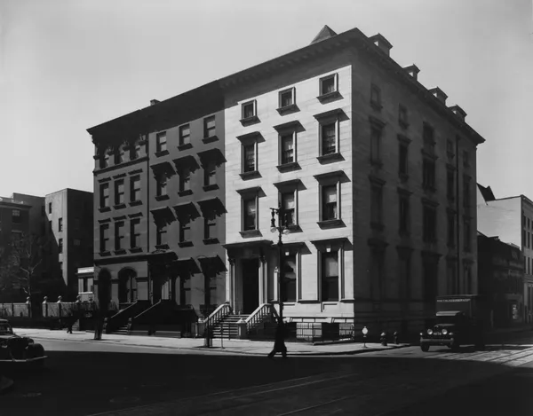 Berenice Abbott, 5th Ave Row Houses, 1936