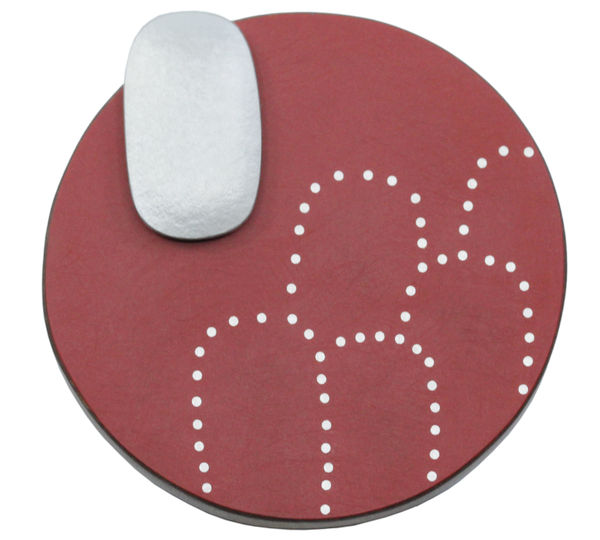 Emily Kidson, Paprika brooch