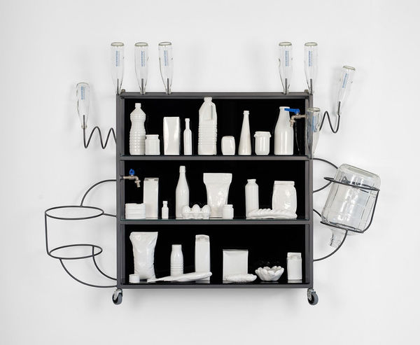 Lucy + Jorge Orta, Epicerie - Vitrine, 2014