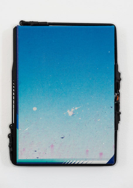 Ben Edmunds Almost Somewhere 4, 2021 Fabric dye and acrylic on canvas, artist’s frame with shock cords and carabiners 30 x 23 x 3.6 cm
