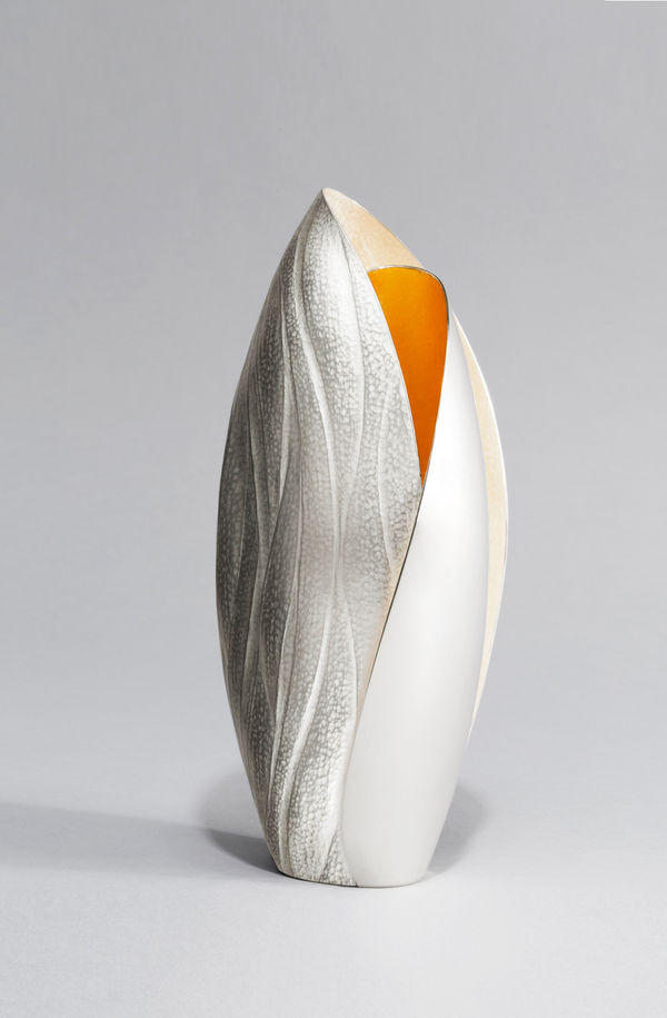 Jessica Jue, Embrace