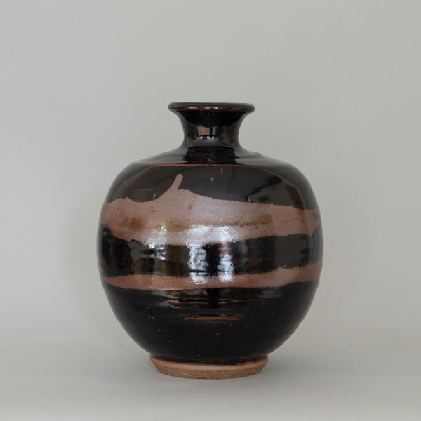 Black Paddled Bottle