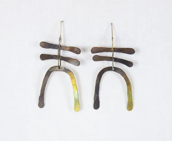 Chloe Rose Taylor, Bones, 2026