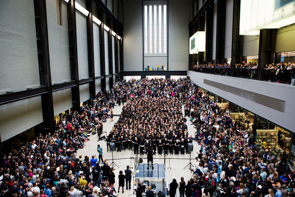 Peter Liversidge, The Bridge (Choral piece for Tate Modern), 2016