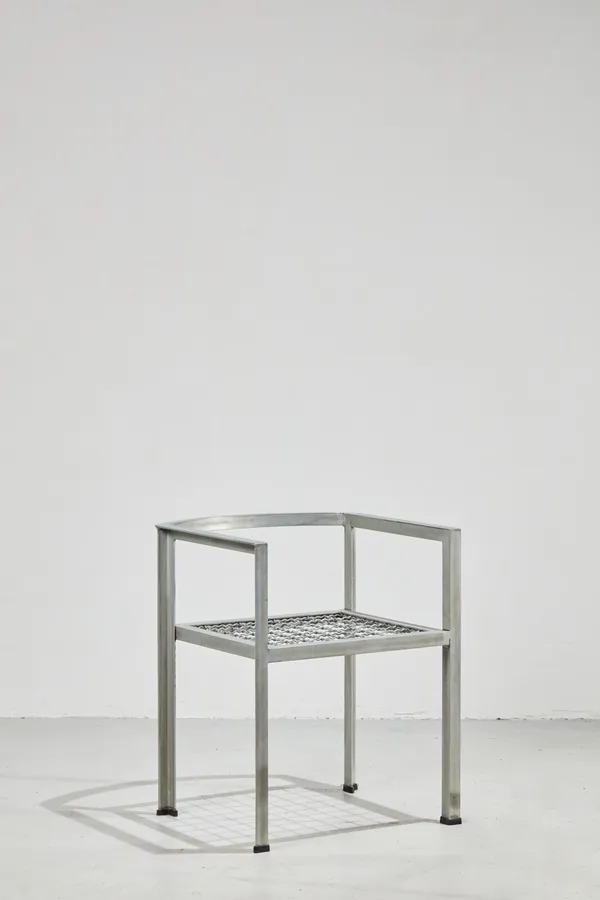 Comme des Garçons n°1, chaise