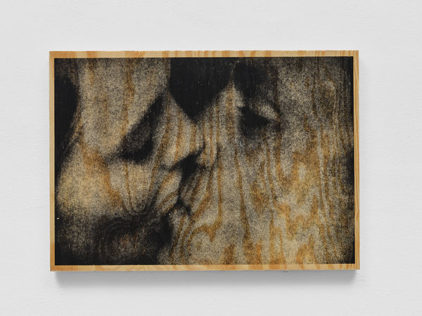 Stephan Balkenhol, Baiser (series), 2000