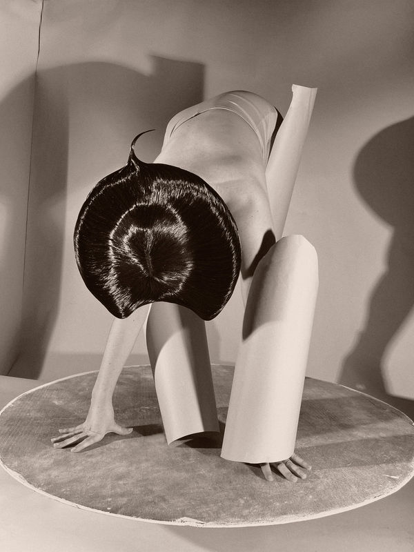 Paul Kooiker, Untitled (Beauty Papers), 2021