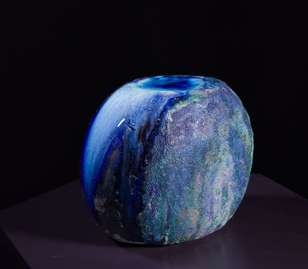 Lotte Glob Rockeye iii, 2025 ceramic 21cm (h) x 24cm x 18cm