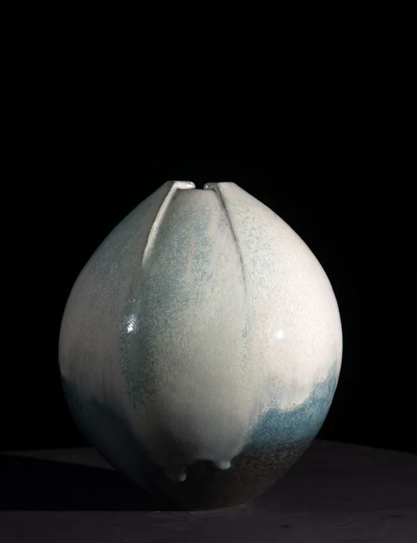 Allison Weightman Memories of Mexico carved vessel ii, 2020 ceramic 20cm x 16cm diameter