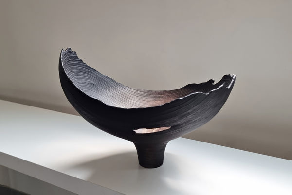 Kim Ki-tae, Charred Bowl, 2024
