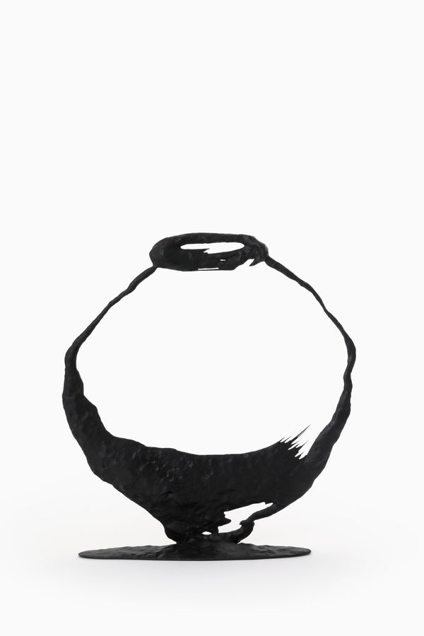 Kim Daisung, Moon Jar - Black, 2024