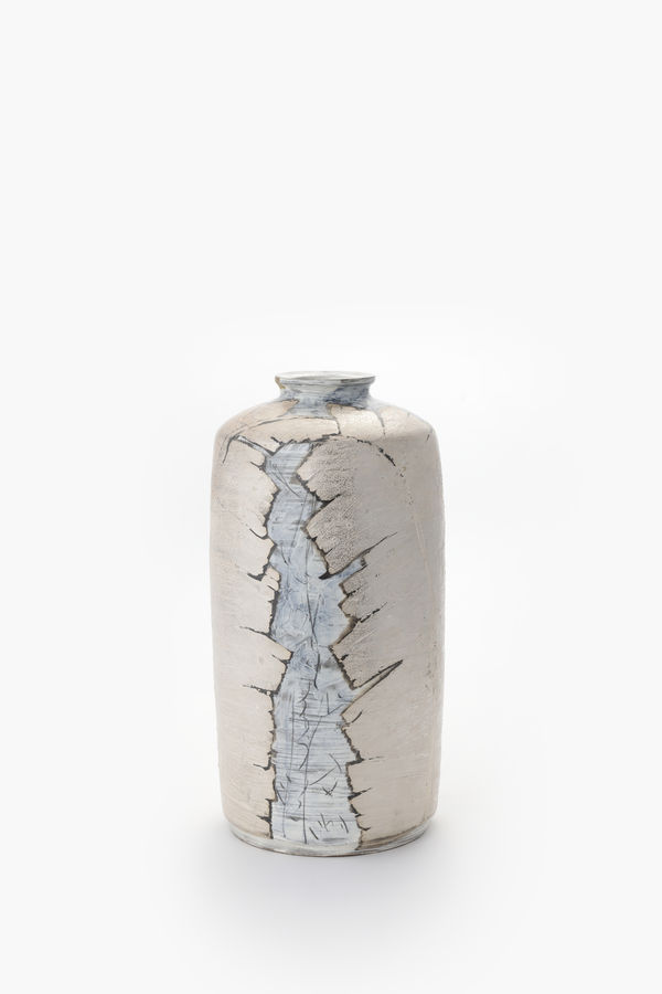 Huh Sang-Wook, Leaf Bottle, 2024
