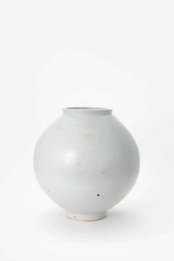 Shin Chul, Moon Jar , 2025