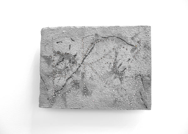 Decorative panel (brut)