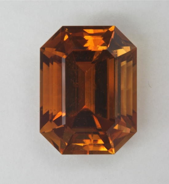 orange gold Emerald Cut 4.50 ct