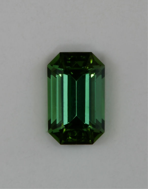 Green Emerald Cut 0.33 ct