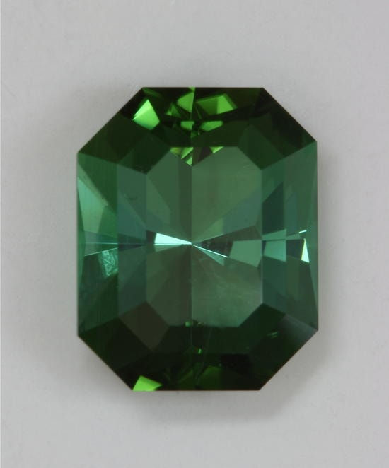 Green radiant cut 1.54 ct
