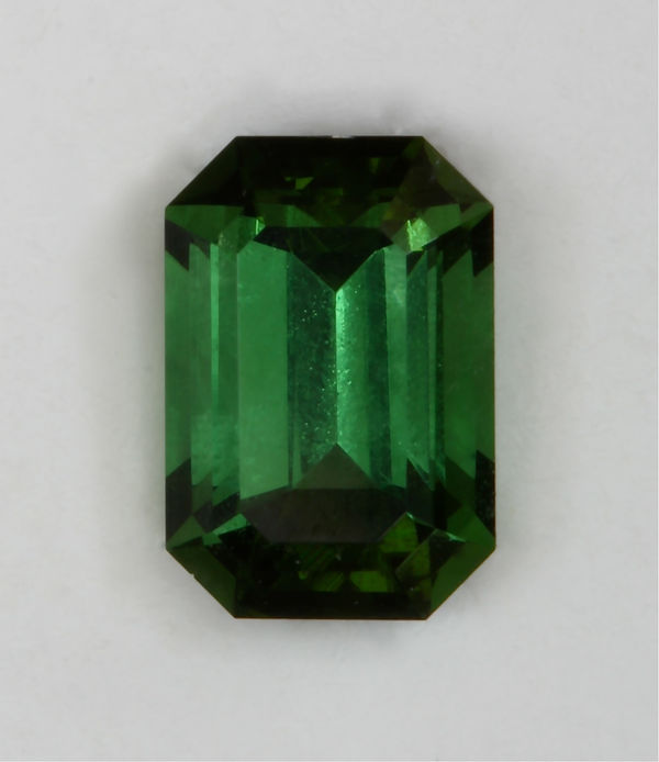 Green Emerald Cut 0.67 ct