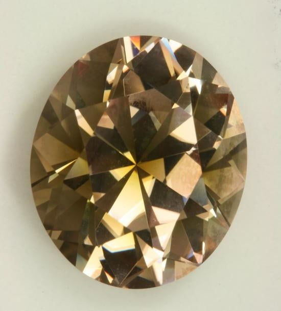Peach green Oval 16.11 ct