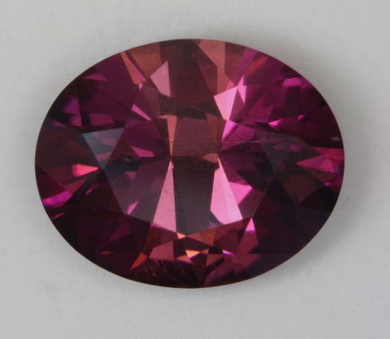 Pink Oval 3.24 ct