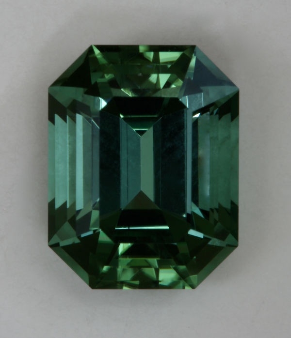 Green Emerald Cut 2.78 ct