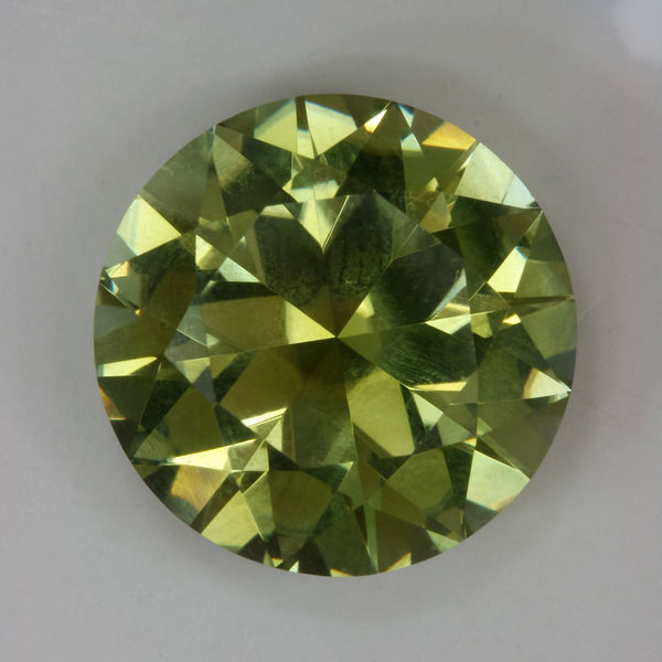 Yellow Green Round 10.98 ct