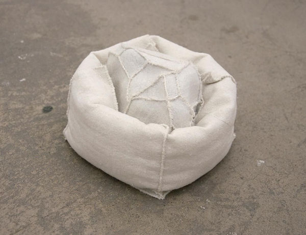 Huang Shuofei 黄朔菲, White No.2 白色 No.2 , 2017