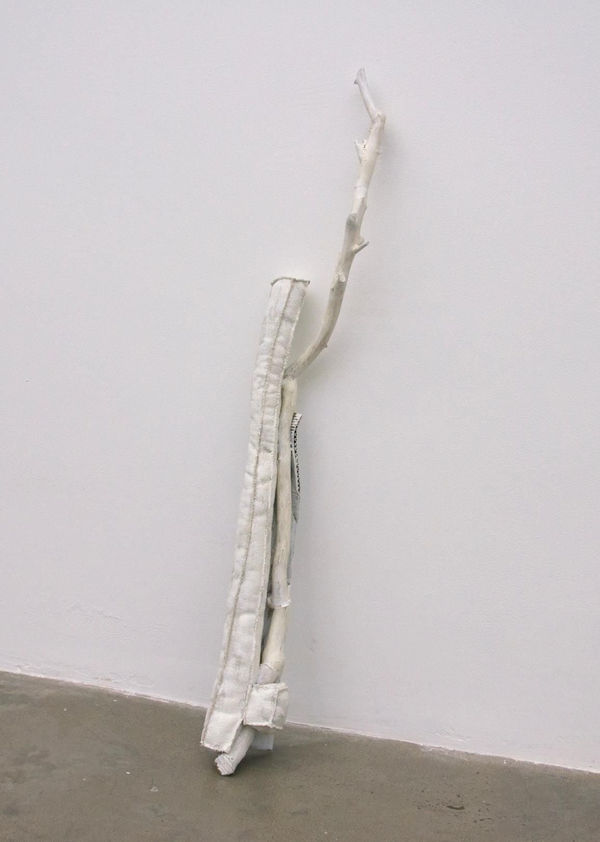 Huang Shuofei 黄朔菲, White No.6 白色 No.6 , 2018